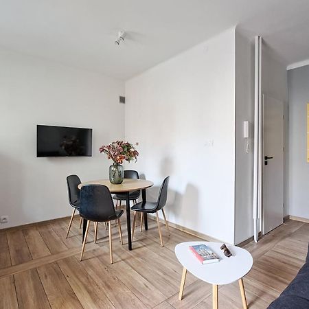 Modern And Cozy - City Center - Dobra 27 바르샤바 외부 사진